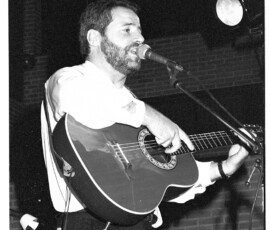 José Antonio Alonso presenta su disco De Fiesta en las Ferias de Guadalajara de 1990